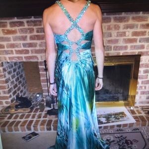 V-neck prom dress